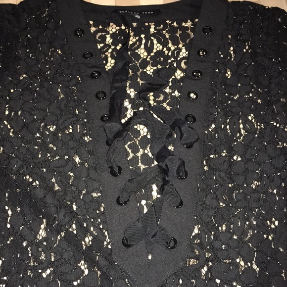 - ENDLESS ROSE BLACK LACE TIE UP FRONT SCALLOP EDGE TOP NWOT SIZE MEDIUM - Picture 9 of 9